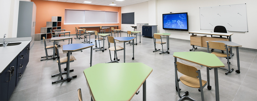 Comfortable English Classrooms with AC
