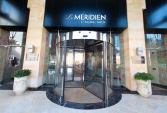 Entrance of Le Meridien hotel in St Julians
