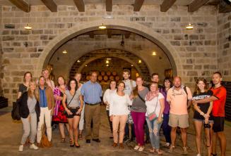 English language guided winery tour with tasting